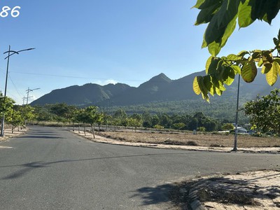 Lô góc đẹp nhất dự án ven sông tắc- giá chỉ 30 triệu/m2-đối diện view núi- gần công viên 3
