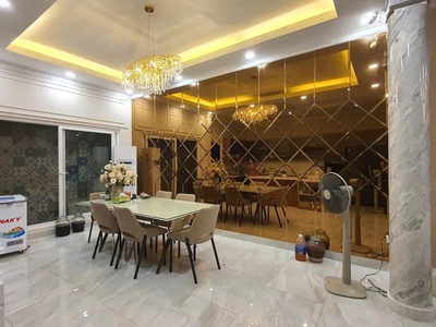 114m2 ngang 6.5m, hẻm thông hai bà trưng, q1, 4 tầng shr, giá 28.5 tỷ, đầu tư kinh doanh hiếm 1