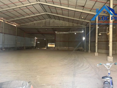 Cho thuê kho 1000m2 gần kcn amata tp biên hòa, đồng nai giá 35tr 1
