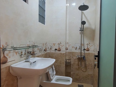 Bán nhà kd: 6 tầng, dt: 99,54m2  dt sàn: 397,04m2 , 8pn, nội thất- mặt tiền đinh công tráng, p.tân 4