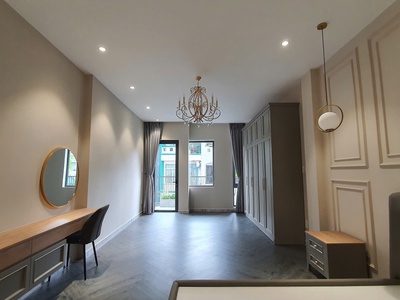 Bán nhà kd: 6 tầng, dt: 99,54m2  dt sàn: 397,04m2 , 8pn, nội thất- mặt tiền đinh công tráng, p.tân 1