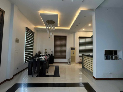 Cho thuê biệt thự lô góc siêu đẹp 250m2, 4 tầng, kđt mỹ đình, hợp chuyên gia ở 2