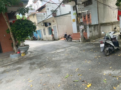 Cc bán đất đức giang   long biên  62m  đất  mt 3.2m  12.8 tỷ 1