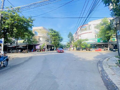 229 - toà căn hộ 6 tầng- có thang máy đường lê nổ - dòng tiền 50-70 triệu/ tháng - liên hệ 3