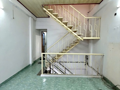 Bán nhà cũ - tân trang lại 500tr - chính chủ - 3 tầng hoàn công đủ - hoàng hoa thám - 5.85 tỷ - tl 2