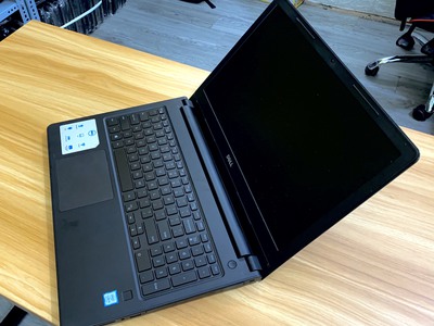 Laptop Dell Vostro 3578 Core i7-8550U Ram 8GB SSD 240GB 2 VGA Rời Màn 15.6 Full HD Máy Đẹp 2