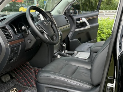 Land Cruiser 4,6 sản xuất 2020, 1 chủ, tên công ty, full lịch sử. 6