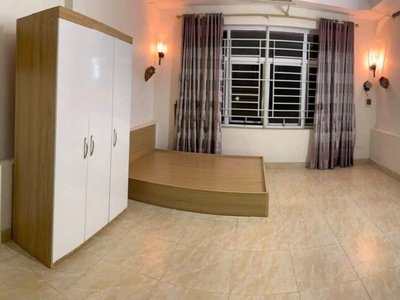 Cho thuê nhà riêng ngõ 58 Nguyễn Khánh Toàn, Cầu Giấy 50m x 5T, 5PN giá 12 triệu 1