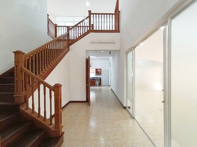 Cho thuê biệt thự sân vườn hồ bơi phường An Khánh Quận 2 2