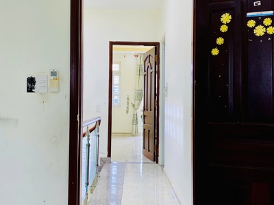 Cho Thuê Nhà 3 Tầng   Lã Xuân Oai   Vị Trí Đẹp   Ở Cực Thoáng Sáng 4