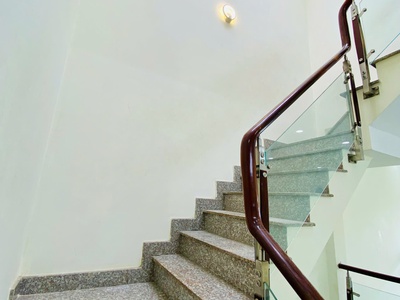 Cho Thuê Nhà 3 Tầng   Lã Xuân Oai   Vị Trí Đẹp   Ở Cực Thoáng Sáng 6