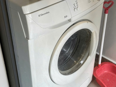 2PN2WC - Giá 11.5 triệu/tháng - Đủ nội thất - Cho thuê Q7 Riverside 7