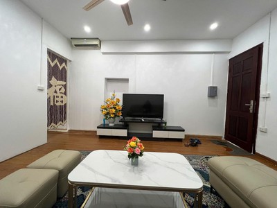 Chỉ với 3 tỷ có ngay nhà đủ công năng, ngay mặt phố Bạch Mai 0