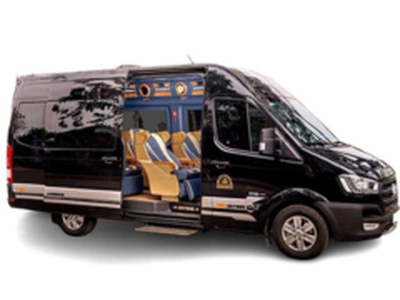 Cho thuê xe 09 chỗ LIMOUSINE đời mới 0