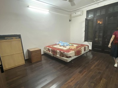 Bán nhà mặt phố nhà chung, 80m2, 72.5 tỷ, kinh doanh siêu đỉnh, phù hợp xây khách sạn 2