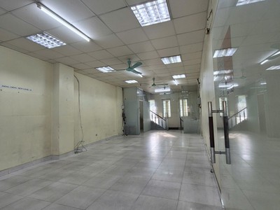 Chính chủ cho thuê văn phòng - 349 hoàng công chất - 2 tầng 1