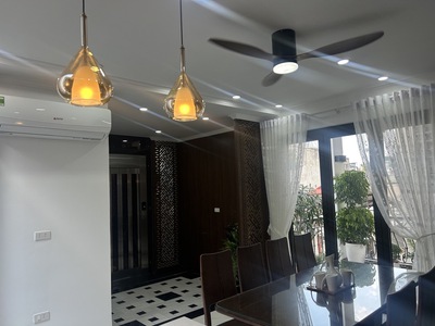 Bán nhà phố kim mã, 50m , 5 tầng tm, mặt tiền đẹp, chỉ 15 tỷ 2