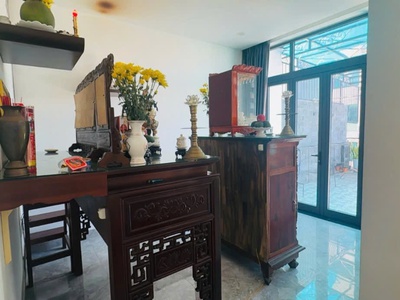 Nhà mặt tiền trung tâm 4 tầng kiên cố - vào ở ngay 3