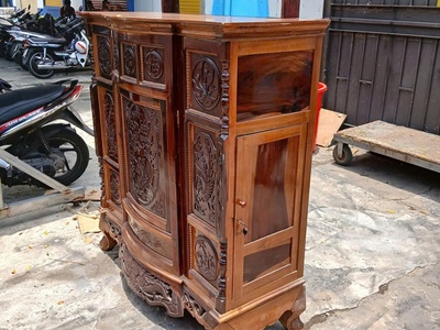 Thanh lý tủ thờ 1