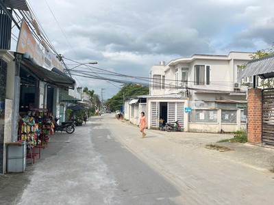 Bán đất gần khu mini phú trung   p. tây nha trang  vĩnh thạnh cũ 1