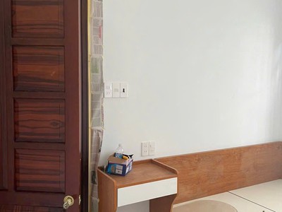 Căn nhà giá rẻ hơn căn hộ dành cho cặp vợ chồng mới ra riêng. nhà cấp 4 mới toang, lương đình của 2