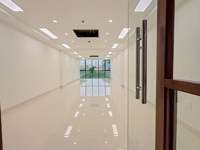 Mặt phố nguyễn khang - tòa vp 8 tầng - 80m  - vỉa hè - view sông - sổ vuông đét 2