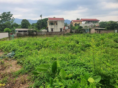 Bán nhanh đất nghỉ dưỡng nhuận trạch , lương sơn , hòa bình có ao cách hà nội 45p di chuyển 1