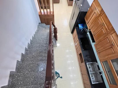 Nhà mới ở luôn phố  ngọc lâm 35m2 x 5  tầng 7.8 tỷ long biên hà nội. 4