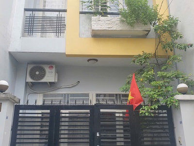 Bán nhà đẹp ở ngay  2 tầng hxh 188/4 nguyễn súy, phường tân quý, tân phú chỉ 5 tỷ nhỉnh 2