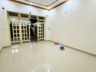 Mặt tiền kinh doanh sầm uất 124m2 4.75x26m chỉ 9,6 tỷ gần lê văn việt tăng nhơn phú b thủ đức. 2