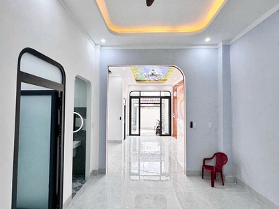 Bán gấp nhà 6,5x20 , sân oto, đường oto, gần kdc tân phong, chỉ 3,1 tỷ 3