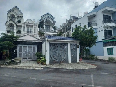 Bán nhà  4,7x30  đúc 3 tấm hiệp thành, q12   giá chỉ 6,9 tỷ 0