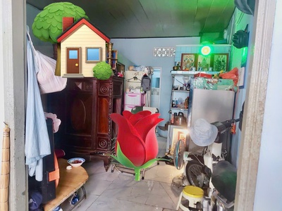 Bán nhà nát Nguyễn Thiện Thuật 2 mặt hẻm xe hơi. Q3. Giá 5tỷ9. DT 60m2 4