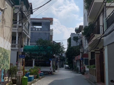 Bán đất đức giang   long biên  54/80m  đất  mt 5.86m  9.3 tỷ 0
