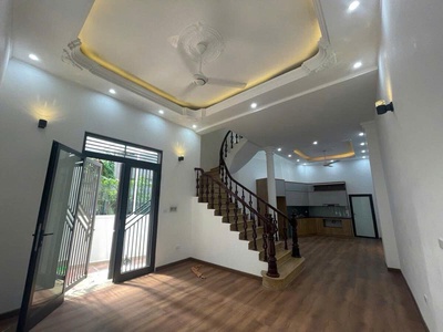 Bán nhà 4 tầng lô góc 3 thoáng - bùi xương trạch, hà nội 1
