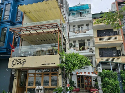 Siêu mặt phố trích sài view hồ tây - vỉa hè đá bóng - kinh doanh đắc địa - 1 mặt phố   1 mặt ngõ - 1