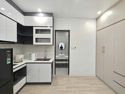Cho thuê căn hộ 1 ngủ tách bếp giá 7tr tại KĐT Waterfront 4