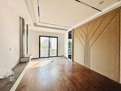 Bán nhà bát khối, long biên , thang máy 2