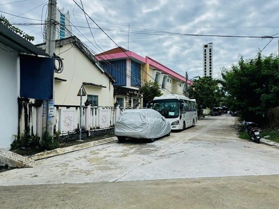 Bán đất tặng nhà lô góc 2 mặt tiền - gần biển nha trang 1