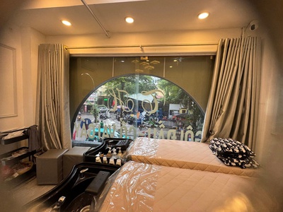 Sang nhượng tiệm nails   mi   gội 2 tầng nguyễn đình chiểu, hai bà trưng, hà nội 2