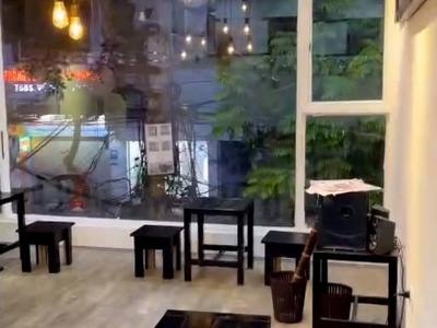 Cho thuê mặt bằng tầng 2 nhà mặt đường Tô Hiệu , Lê Chân . Làm văn phòng , mi móng ok chỉ 5tr 2