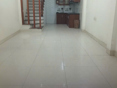 Chính chủ cần cho thuê nhà nguyên căn  5 TẦNG, NGÕ Ô TÔ   NAM DƯ 0