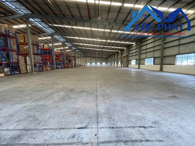 Kcn nhơn trạch đồng nai xưởng 2400m2 cho thuê 4,4usd/m2 0