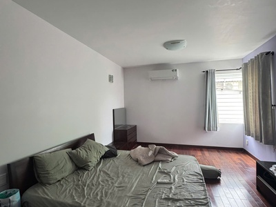 Biệt thự đường 2 phước bình DT 200m, 3 tầng khu vip 2