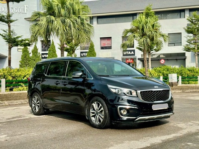 Siêu phẩm gia đình   KIA Sedona Full Dầu 2018 1