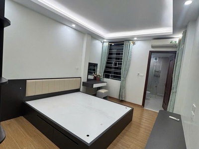 Nhà đẹp Hoàng Hoa Thám 43m2 x 4 tầng - XÂY MỚI - FULL NỘI THẤT VIP - gần phố 1