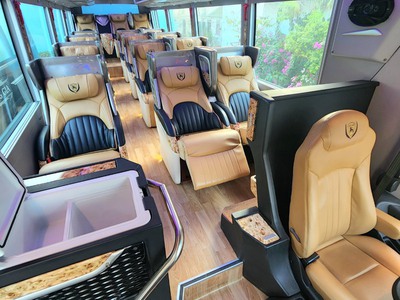 Cho thuê xe 16 chổ 0