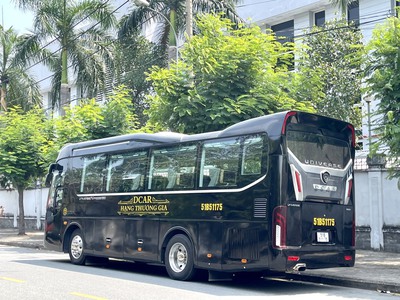 Cho thuê xe 16 chổ 1