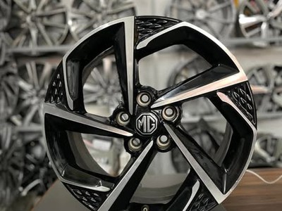Cần bán mâm zin mg5 kích thước 17 inch zin theo xe 0