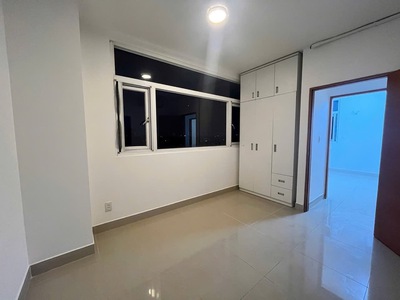 Bán căn hộ hoàng kim thế gia 81m , 3pn-2wc, mặt tiền trương phước phan, shr, chỉ hơn 3 tỷ 3